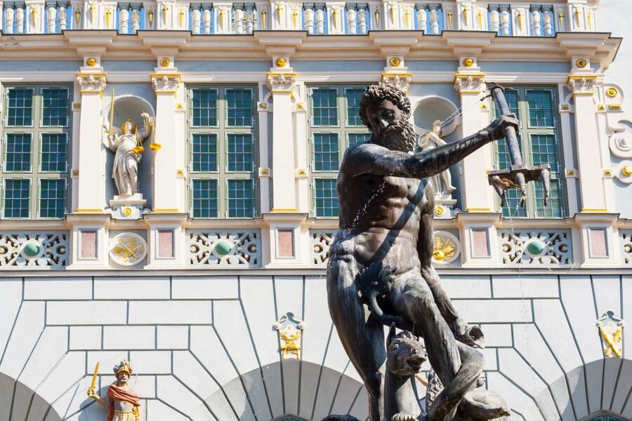 Artus Court and Gdansk Old Town Private Tour with Tickets - Meeting at High Gate: getting your bearings fast in Gdańsk