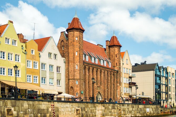 Cruises on the Motlawa River - The Marina of Gdańsk and the “first ship after WWII” moment