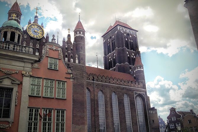 Discover Gdansk Walking Tour - Old Gdansk Gets Mapped in 2.5 Hours