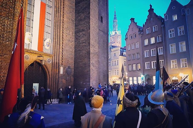 Discover Gdansk Walking Tour - St. Mary’s Church and Mariacka Street: Where the Stories Feel Real