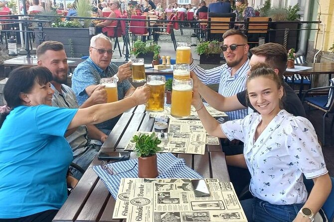 Gdańsk: City Sightseeing Tour by Buggy/Golf Cart LIVE GUIDED 1H - Pickup, meeting point, and how the timing really feels