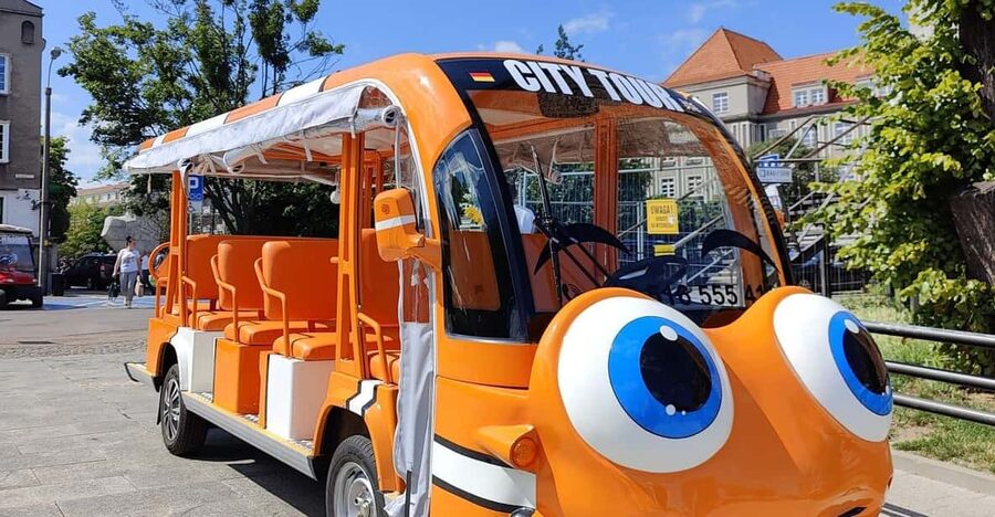 Gdansk: City Sightseeing Tour Eco Electric Buggy Golf Cart ! - Old Town Gates and Prison Tower: The Route Starts Strong