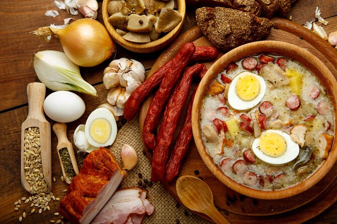 Gdansk Food and Sightseeing Tour with Bart - Starting at Brama Złota: you get your bearings fast