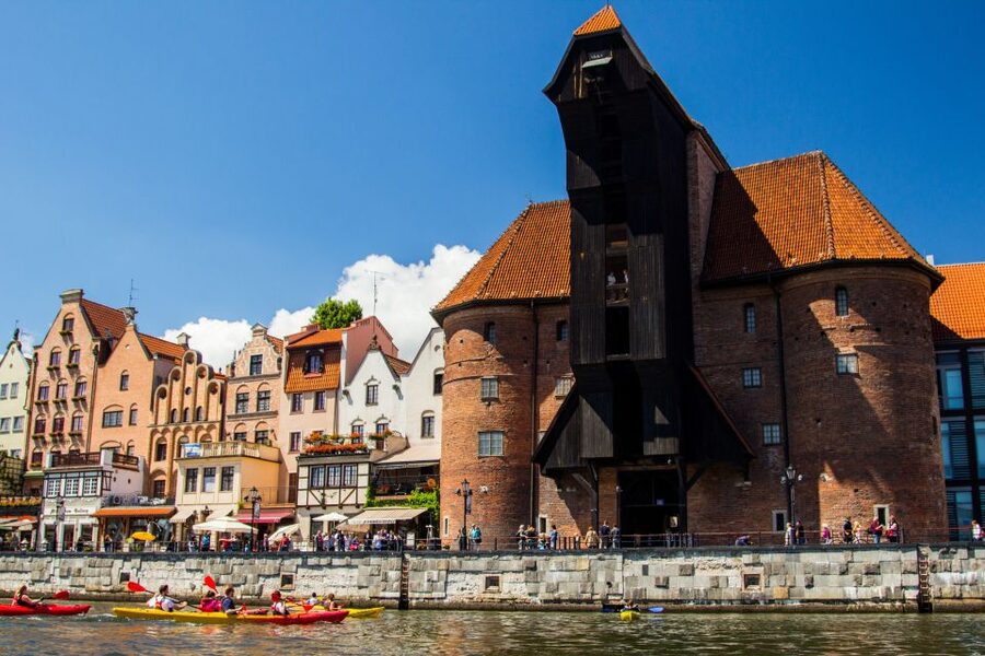 Gdansk: Guided Kayak Tour - From safety briefing to your first meters of water