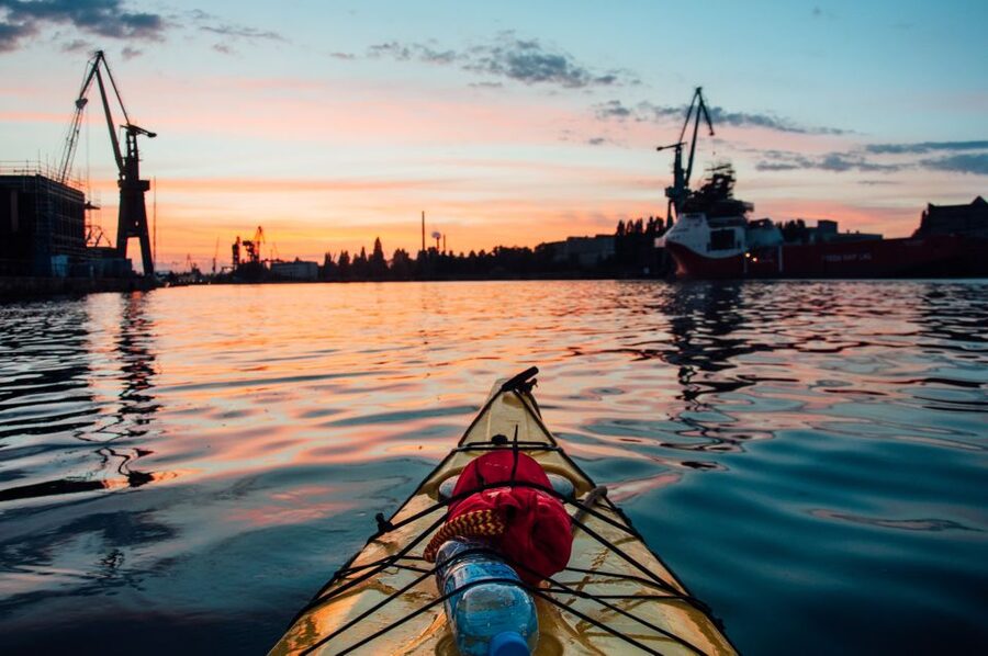 Gdańsk: Islands and Canals Private Kayak Tour - Rain or Shine: How to Prepare for a Comfortable Kayak Session