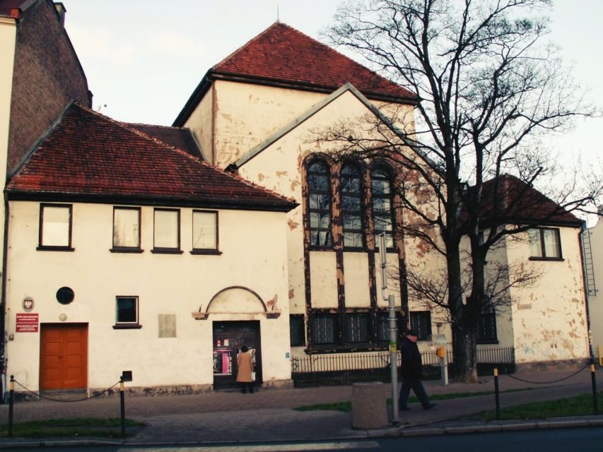 Gdansk: Jewish Heritage Guided Private Walking Tour - Should You Book This Gdansk Jewish Heritage Tour?