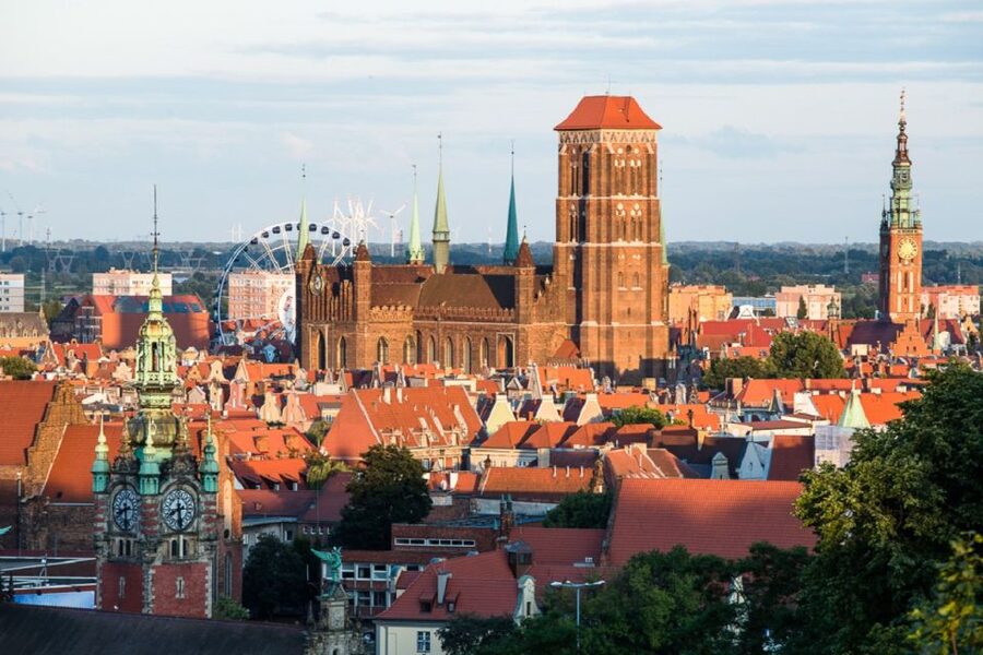 Gdansk: Jewish Heritage Guided Private Walking Tour - Kristallnacht Story and the New Synagogue in Wrzeszcz (1926)