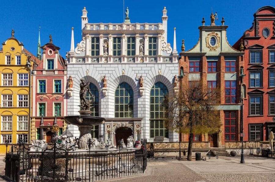 Gdansk: Jewish Heritage Guided Private Walking Tour - Who Should Book This Jewish Heritage Walking Tour