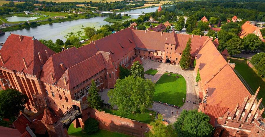 Gdansk: Malbork Castle Regular Tour - Why Malbork’s Brick Fortress Feels Different From Other Castles
