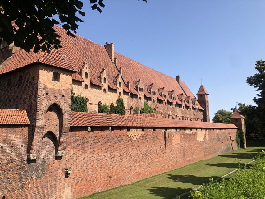 Gdansk: Malbork Castle & Westerplatte Tour with Local Lunch - Price and value: what $349 per person buys you