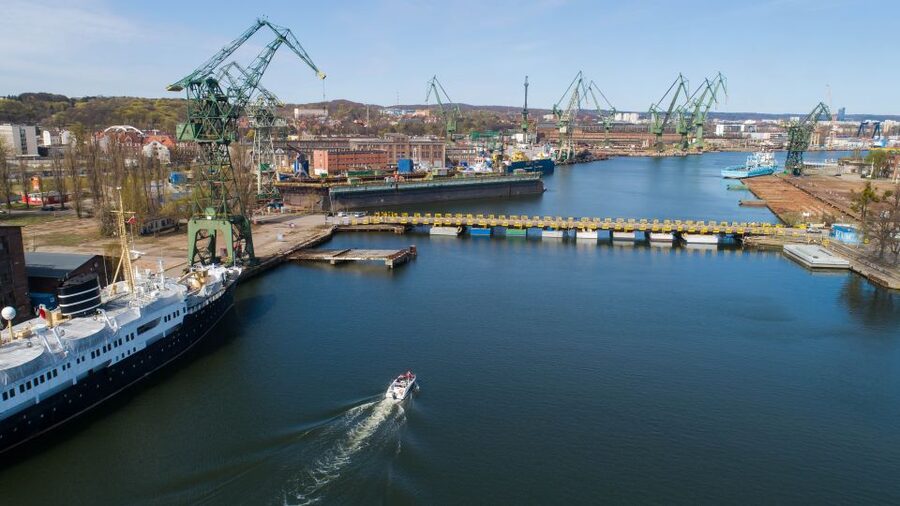 Gdańsk: Motlawa River Yacht Cruise - Where to meet at Green Bridge extension and why arriving 10 minutes early helps