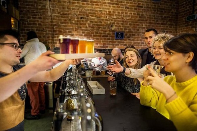 Gdansk: Polish Craft Beer Tasting Session - Six Polish Craft Beers at a Craft-Lovers Venue in Old Town