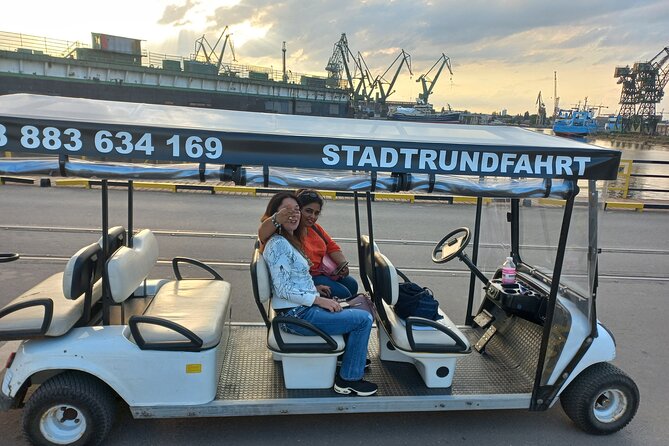 Gdansk: Private City Sightseeing Tour by Buggy/Cart LIVE GUIDED - Pickup, meeting point, and the practical flow of the day