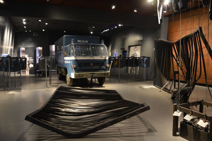 Gdansk: Private Communism Tour with Solidarity Center Museum - The 4-Hour Rhythm and What You’ll Actually Have Time For