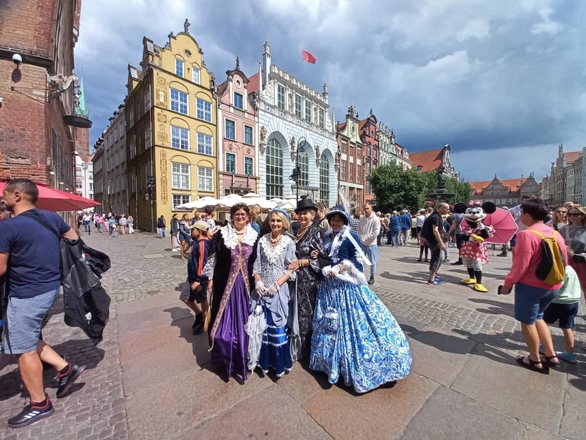 Gdansk: Private Top City Tour by Electric Cart & Live Guided - Electric Cart + Pickup That Actually Works