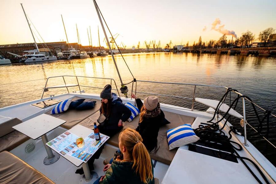 Gdansk/Sopot: Breakfast Cruise on a Catamaran - Breakfast on a catamaran: the buffet details that make it worth it