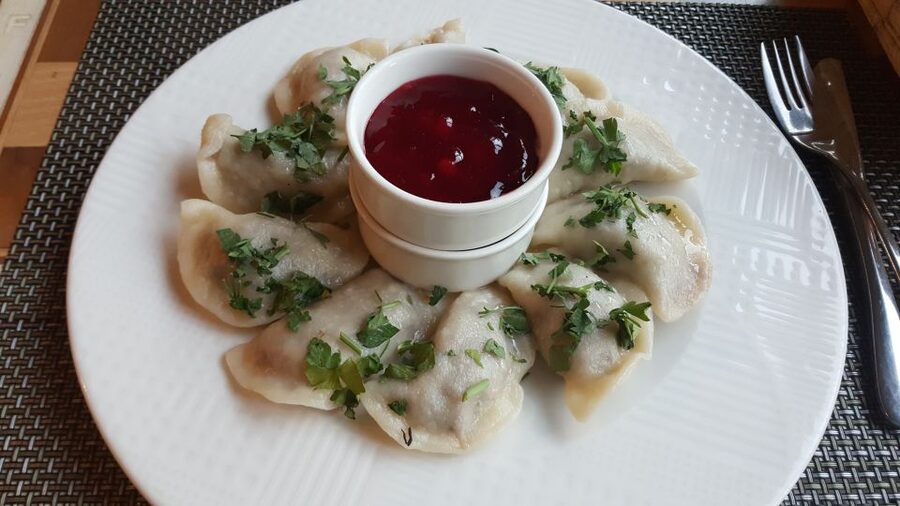 Gdansk Traditional Food Tour with Old Town Sightseeing - Practical Tips to Make the Tour Feel Effortless