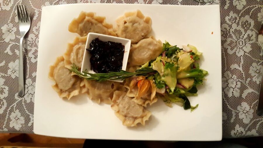 Gdansk: Traditional Polish Food Private Tour - The 2.5-Hour Plan: Dumplings, Meats, and Cake + Coffee