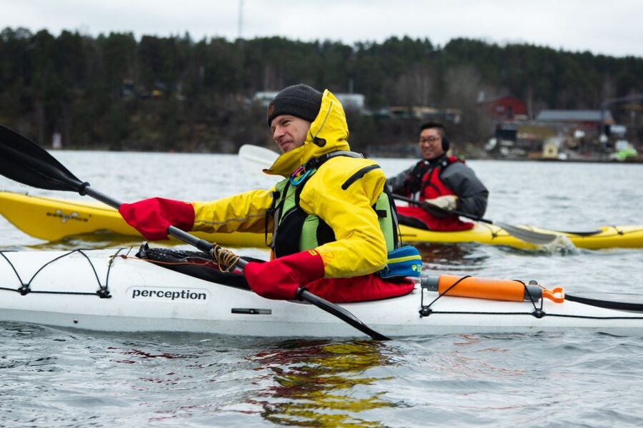 Gdansk: Winter Kayaking Tour - Hot chocolate break: warming up the right way before you head back