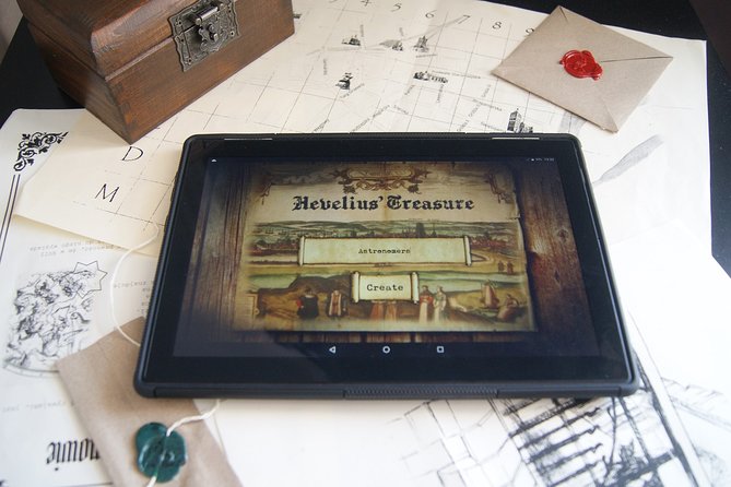 Hevelius Treasure | Scavenger Hunt - How the game runs: tablet, mobile ticket, and clue-finding