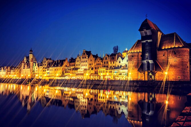 Main Town Gdańsk Walking Tour - St. Mary’s Church: Big Brick Gothic and the Clock Show Moment