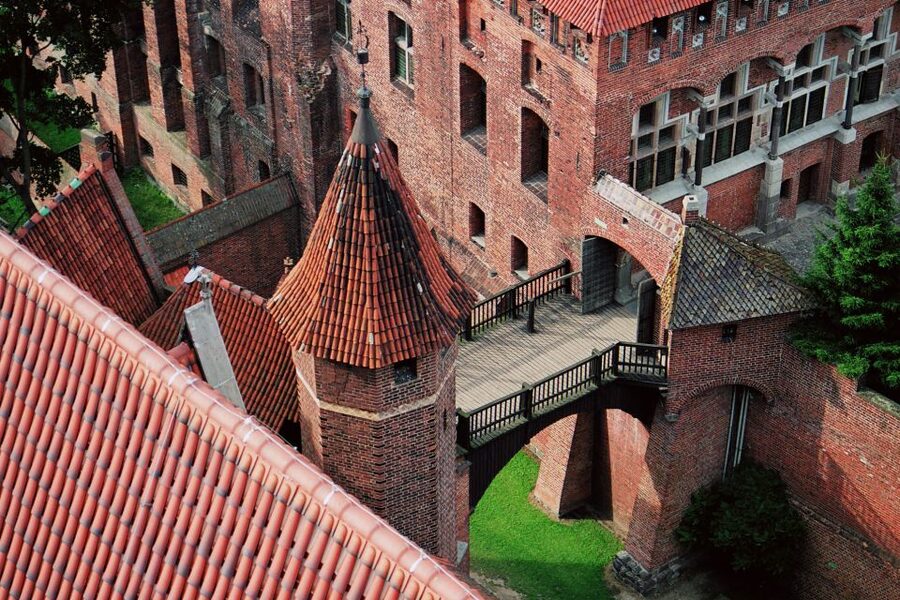 Malbork Castle Half Day Private Tour - Malbork Castle: a UNESCO fortress that actually explains itself