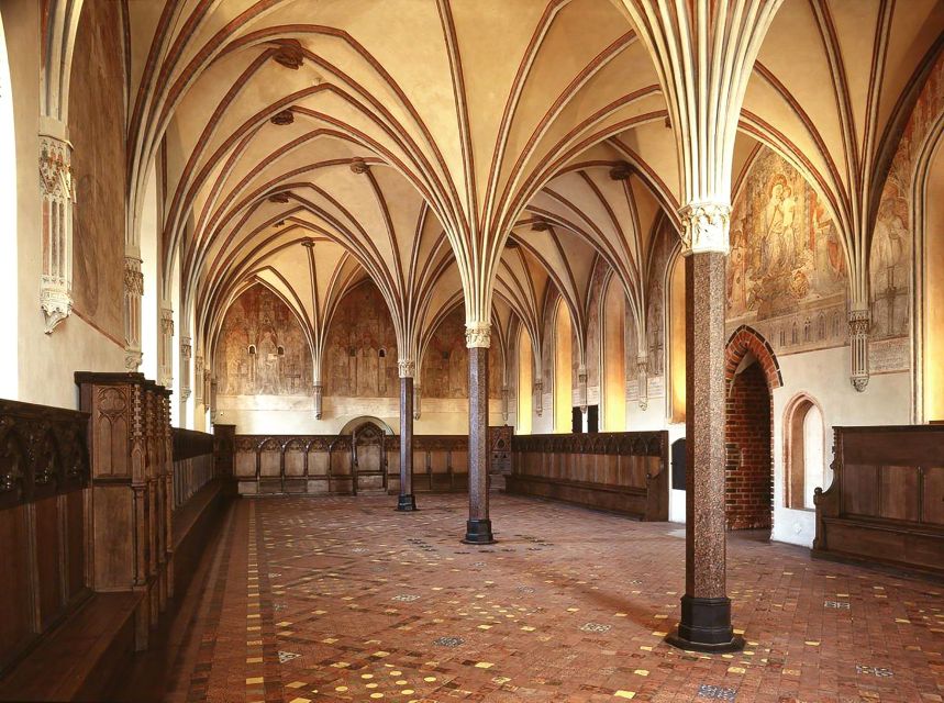 Malbork Castle Half Day Private Tour - Amber Museum: a softer stop with a strong sense of place