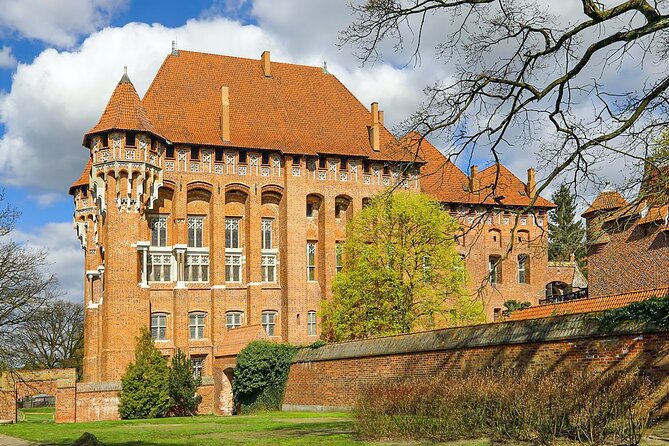 Malbork Castle Private Tour from Gdansk - The Vistula Delta Route: Flat Views With Deep Background