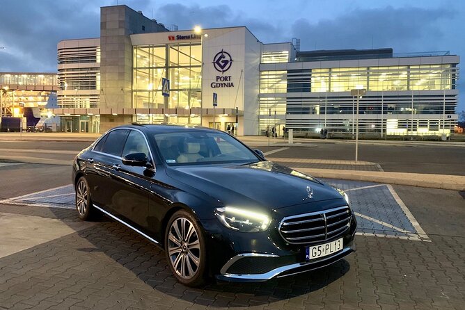 Private Airport Transfer (GDN) to City Center Gdansk (1-3 PAX) - Price and Value for Up to 3 People