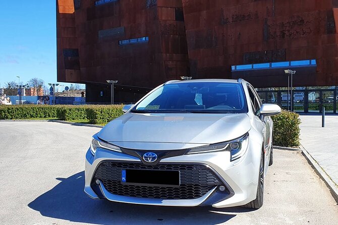 Private Round-Trip Transfers: Gdansk Airport (GDN) - The Meet-and-Greet at GDN: Easy Pickup, Clear Start