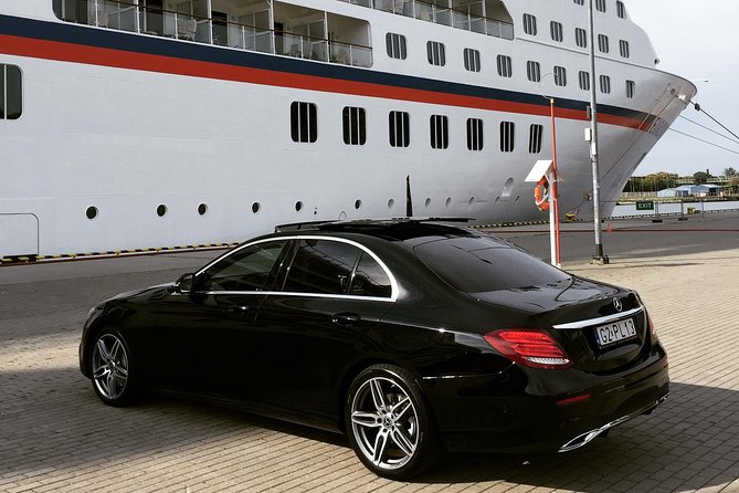 Private Transfer From the Port Gdynia to Gdansk Old Town - Mercedes Comfort: What the Ride Feels Like
