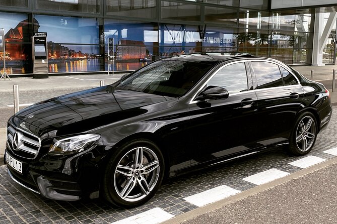 Private Transfer Gdansk City Center to Gdansk Airport (GDN) - From Your Front Door to Gdansk Airport, Without the Taxi Hunt
