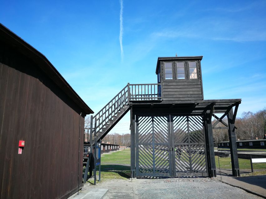 Private transportation to the Stutthof Concentration Camp 4h - Private transportation: comfort, timing, and the driver’s role