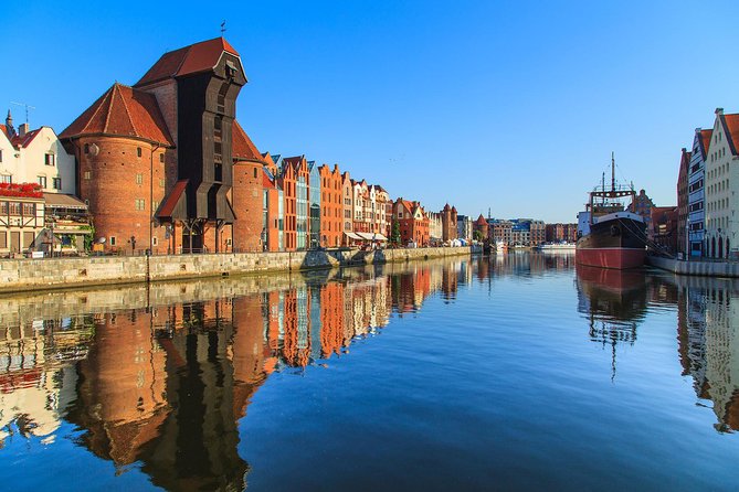 Private Walking Tour of Gdansk Old Town - Langgasser Tor (Goldenes Tor): inscriptions, ideas, and brick-and-stone meaning