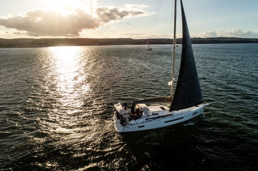 Sopot: Sunset Yacht Cruise with Welcome Drink - Price and value: what $44 buys you (and the one extra cost to plan for)