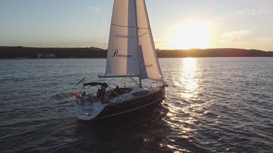 Sopot: Sunset Yacht Cruise with Welcome Drink - Should you book the Sopot sunset yacht cruise with welcome drink?