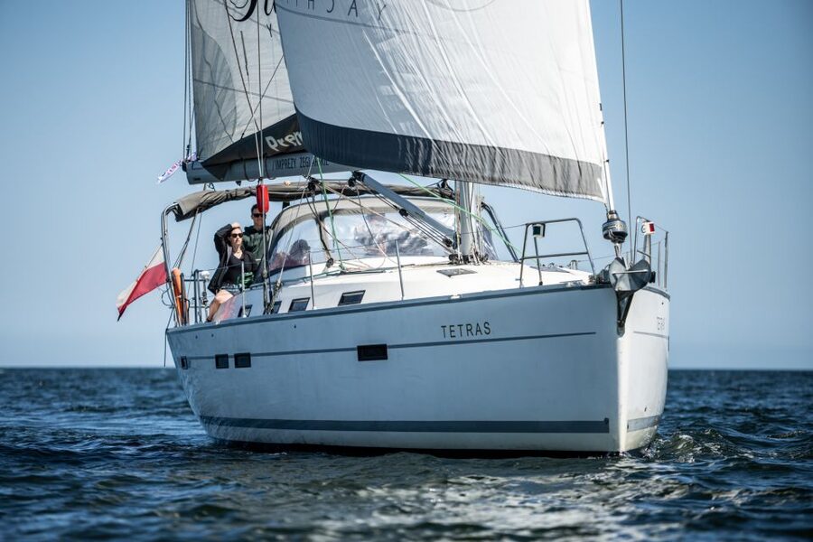 Sopot: Yacht Cruise Around the Bay with Welcome Drink - Sail where the wind takes you: Orłowo, Gdańsk, and the Gulf of Gdańsk