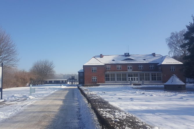 Stutthof Concentration Camp: Private Guided Tour with Transport - Gdańsk Old Town sights: quick hits that tell the city’s story